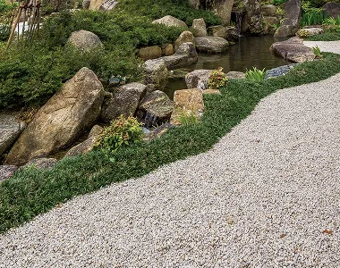 余白を生かすための素材
